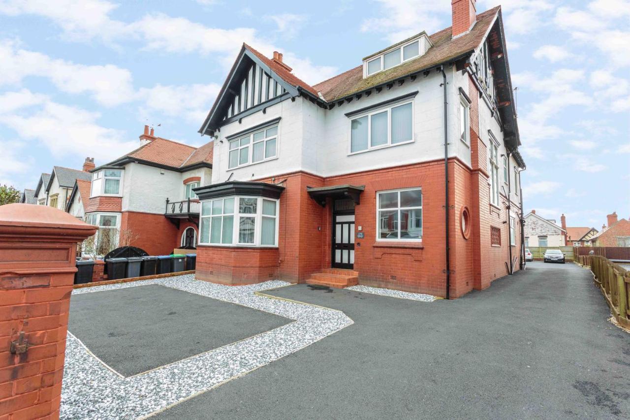 Cherry Property - Mulberry Suite Blackpool Buitenkant foto